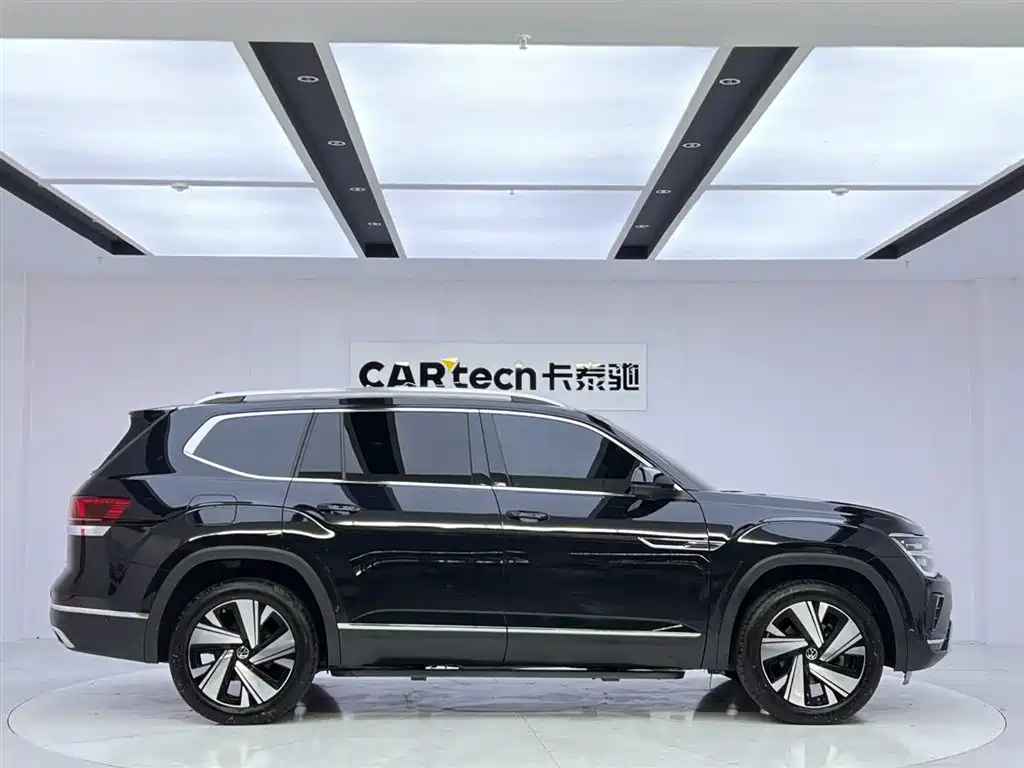 Touron 2024 380TSI four-wheel drive Dragon Edition купить на сайте DeffCars