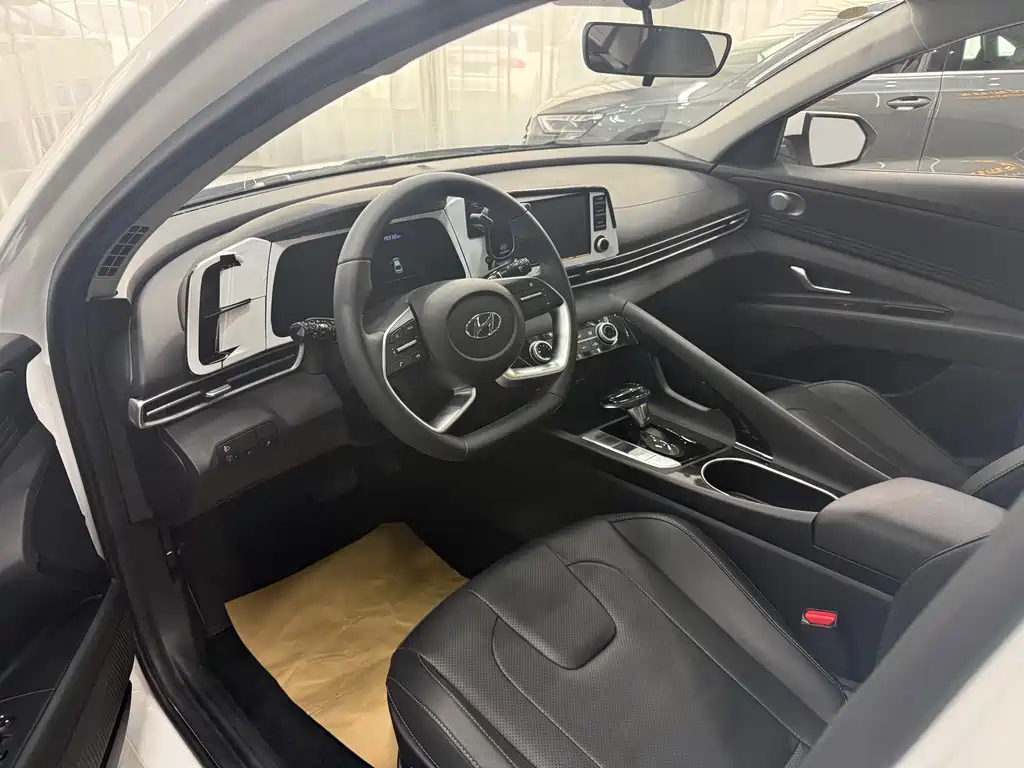 Elantra 2021 1.5L CVT GLX Elite Edition купить на сайте DeffCars