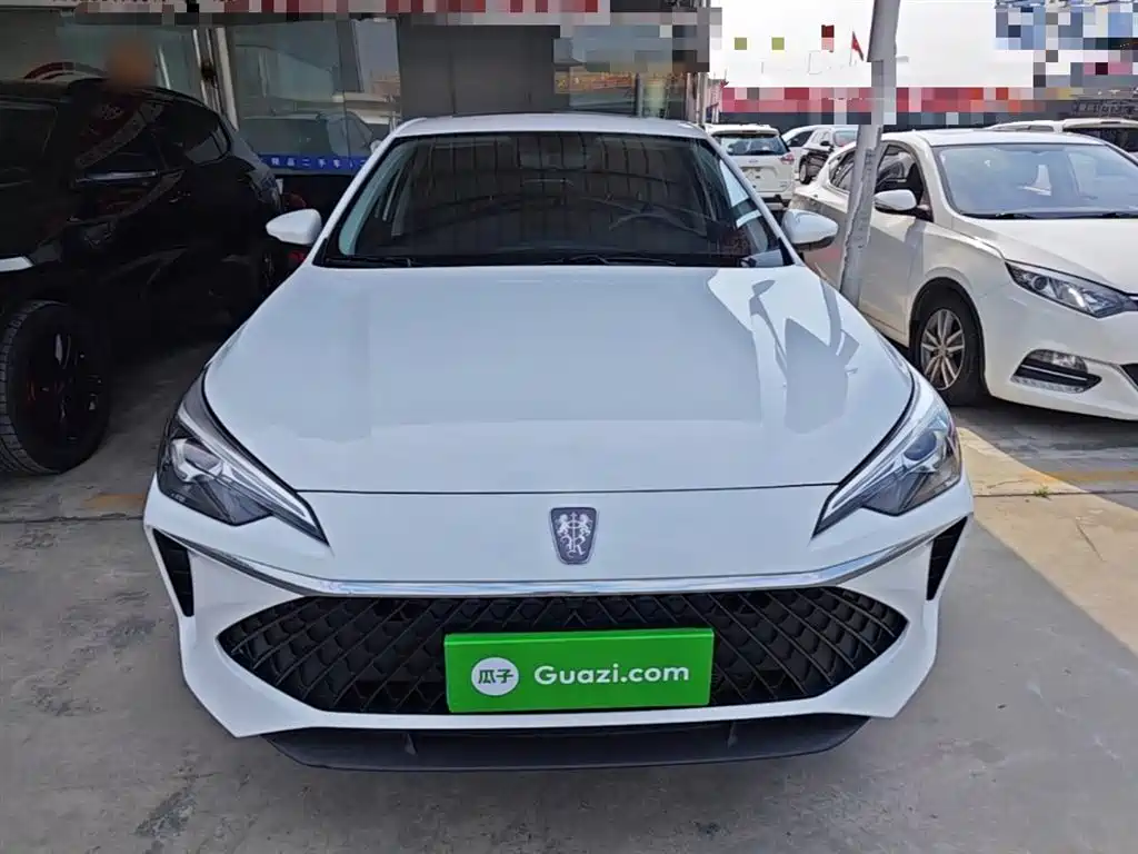 Roewe i5 2023 1.5L CVT Deluxe Edition купить на сайте DeffCars