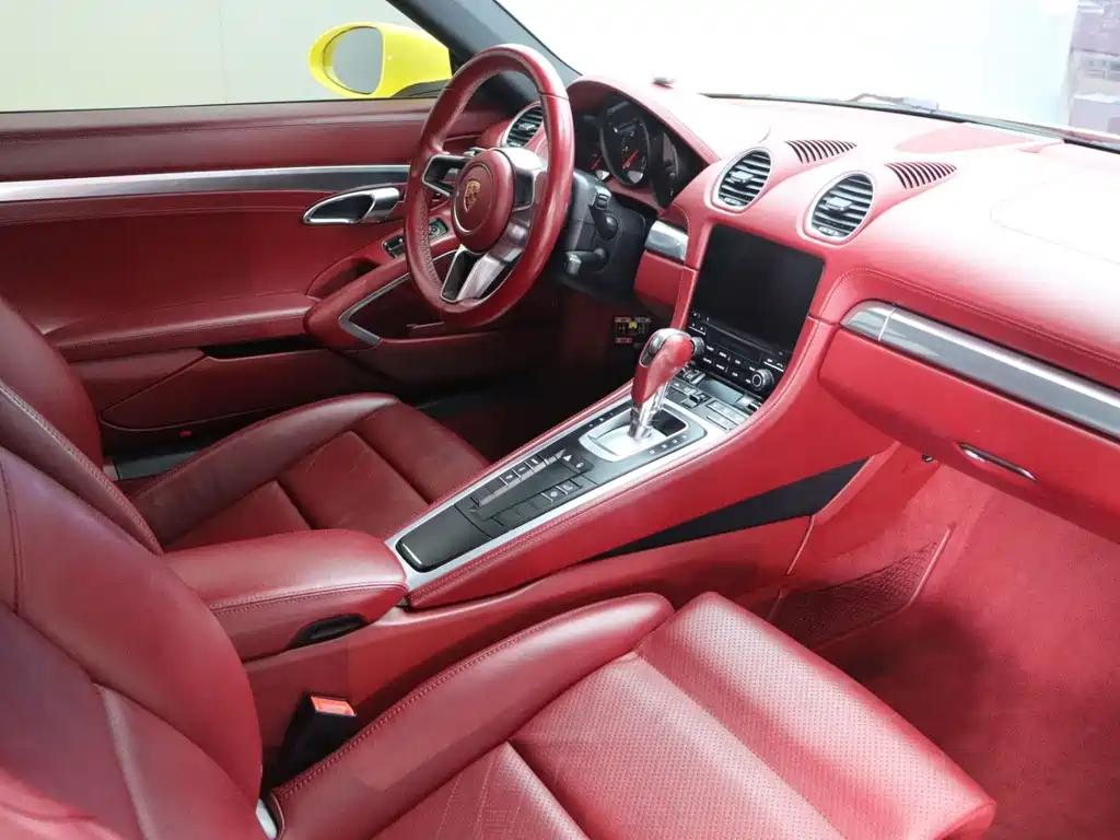 Porsche 718 2016 Cayman 2.0T купить на сайте DeffCars
