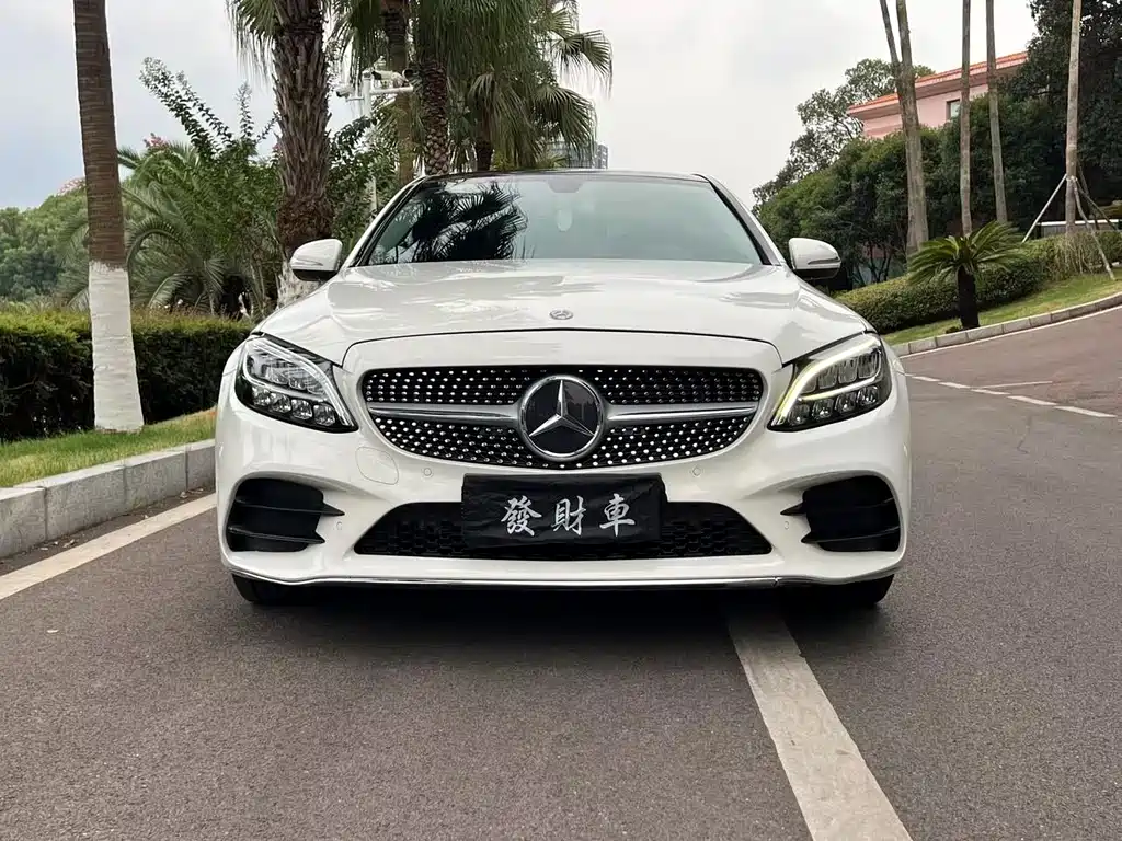 Mercedes-Benz C-Class 2020 C 260 L Sports Edition купить на сайте DeffCars