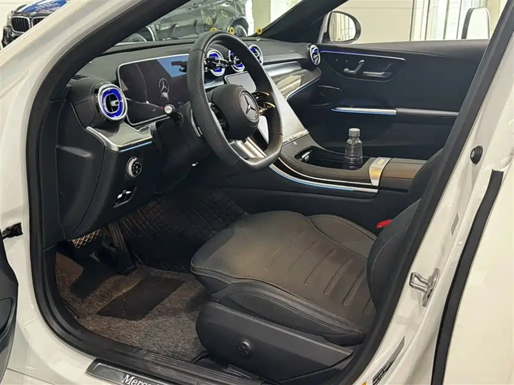 Mercedes-Benz C-Class 2024 facelift three C 260 L sports version купить на сайте DeffCars