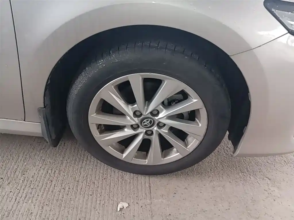 Camry 2021 2.0G Deluxe Edition купить на сайте DeffCars