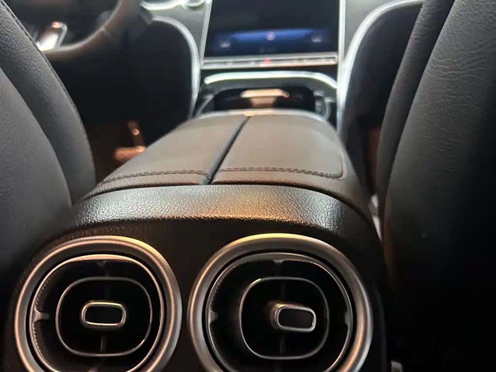 Mercedes-Benz C-Class 2025 C 260 L купить на сайте DeffCars