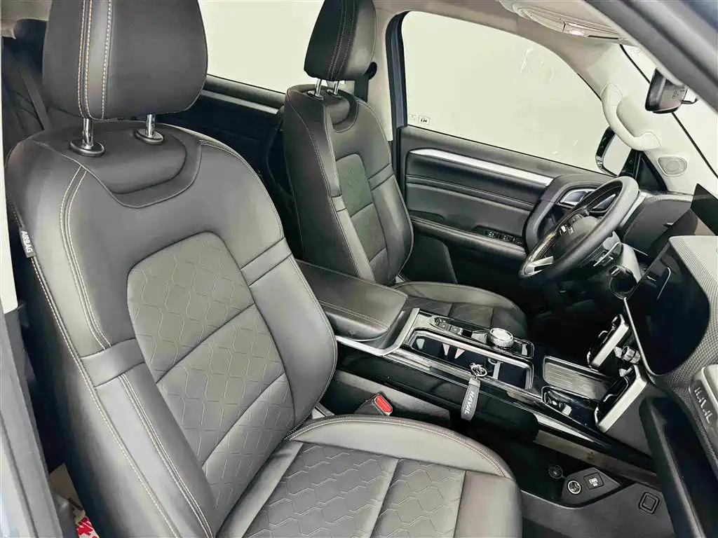Haval Big Dog 2021 facelift 1.5T DCT two-wheel drive horse dog version купить на сайте DeffCars