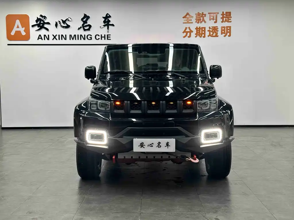 Beijing off-road BJ40 2020 2.0T automatic four-wheel drive city hunter version knight type купить на сайте DeffCars
