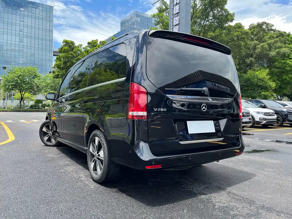 Mercedes-Benz V-Class 2022 V 260 Premium Edition купить на сайте DeffCars