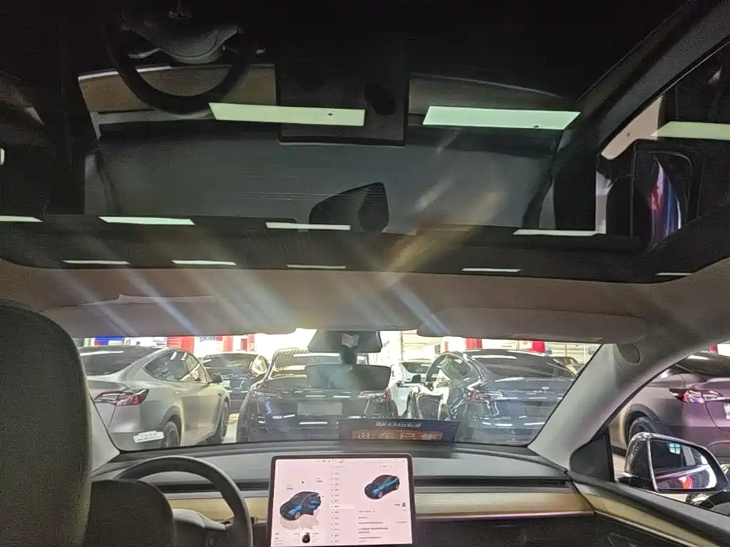 Model Y 2022 facelift rear-wheel drive version купить на сайте DeffCars