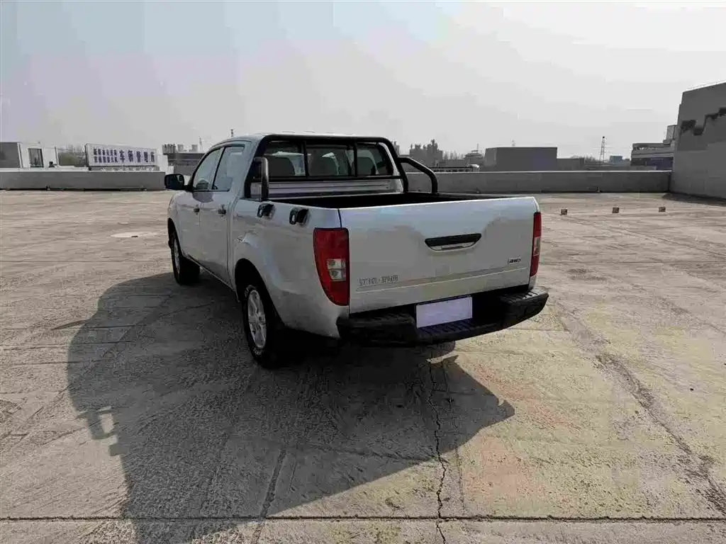 Baodian 2022 2.5T diesel four-wheel drive comfort version standard axle JX4D25A6L купить на сайте DeffCars