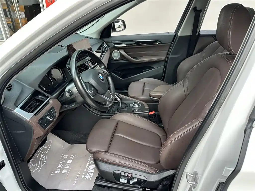 BMW X1 2021 sDrive20Li Fashion Model купить на сайте DeffCars
