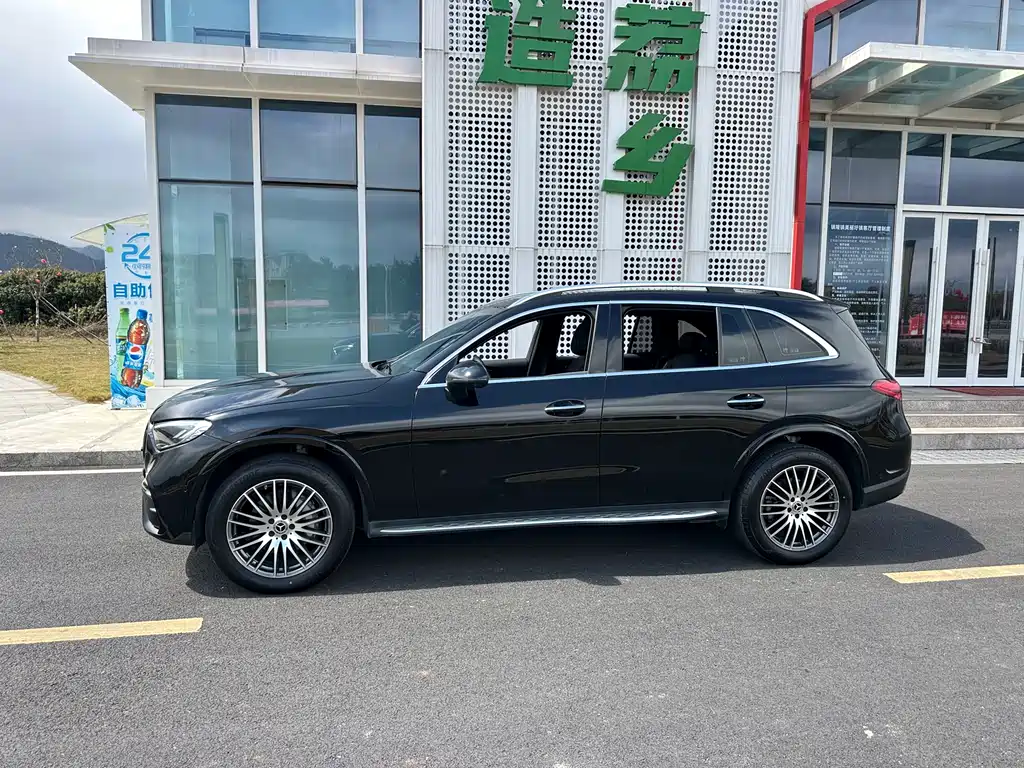 Mercedes-Benz GLC 2024 facelift GLC 300 L 4MATIC dynamic 5-seater купить на сайте DeffCars