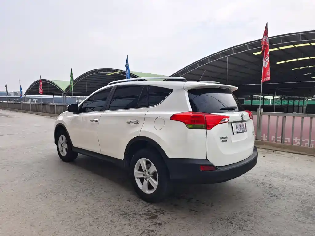 RAV4 Rongfang 2013 2.5L automatic four-wheel drive elite version купить на сайте DeffCars