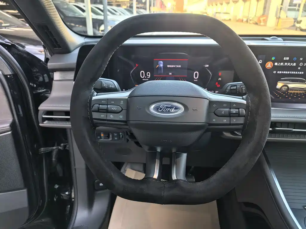 Ruijie 2026 Ruijie L 2.0T EcoBoost four-wheel drive seven-seat supreme model купить на сайте DeffCars