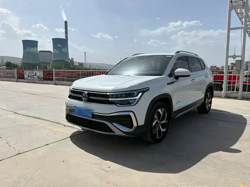 Tuyue 2024 300TSI two-wheel drive full moon version купить на сайте DeffCars