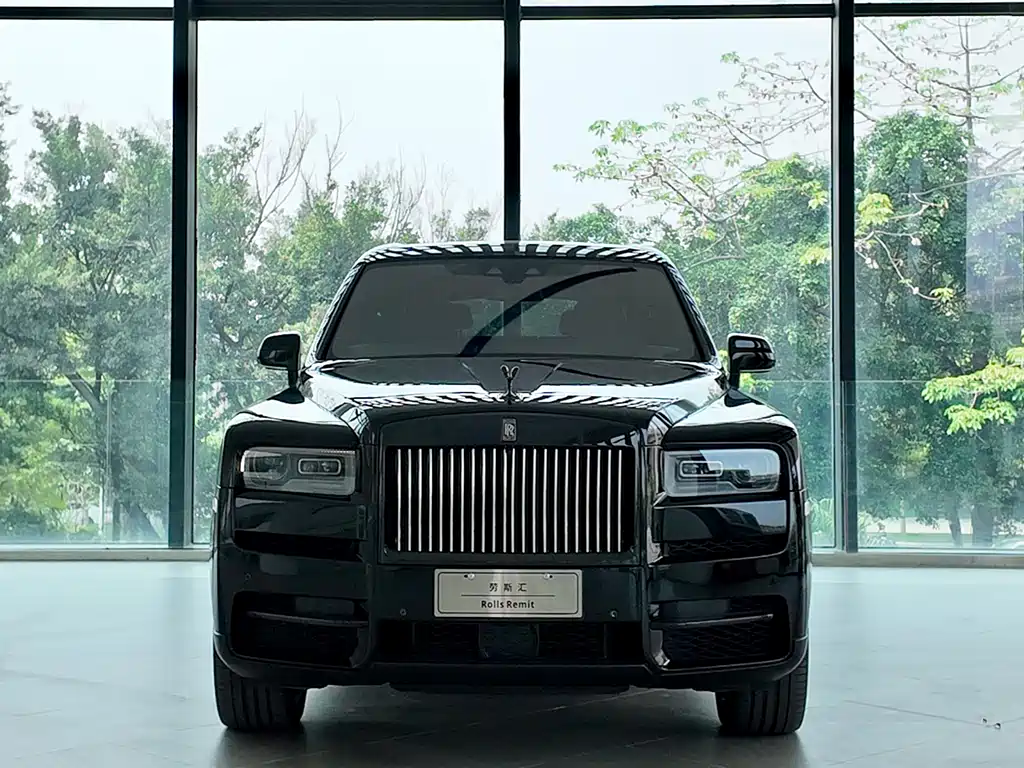 Cullinan 2020 Black Badge купить на сайте DeffCars