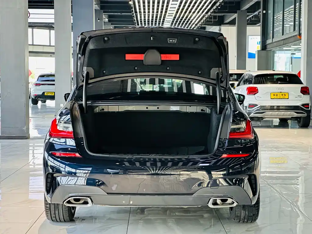BMW 3 Series 2022 325Li M Sports Package купить на сайте DeffCars
