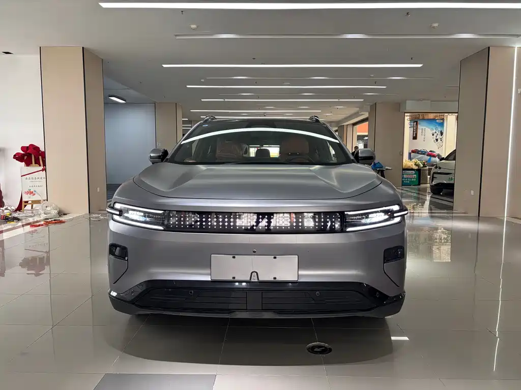 Changan Qiyuan E07 2025 pure electric four-wheel drive 90kWh Ultra high-performance version купить на сайте DeffCars