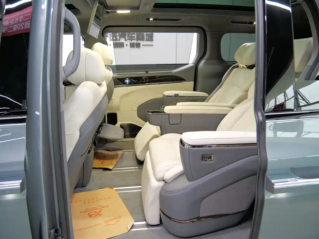 Jikrypton 009 2024 six-seat executive version four-wheel drive 108kWh купить на сайте DeffCars