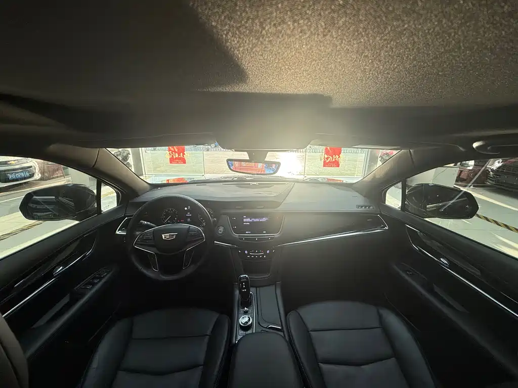 Cadillac XT5 2021 28T luxury model купить на сайте DeffCars