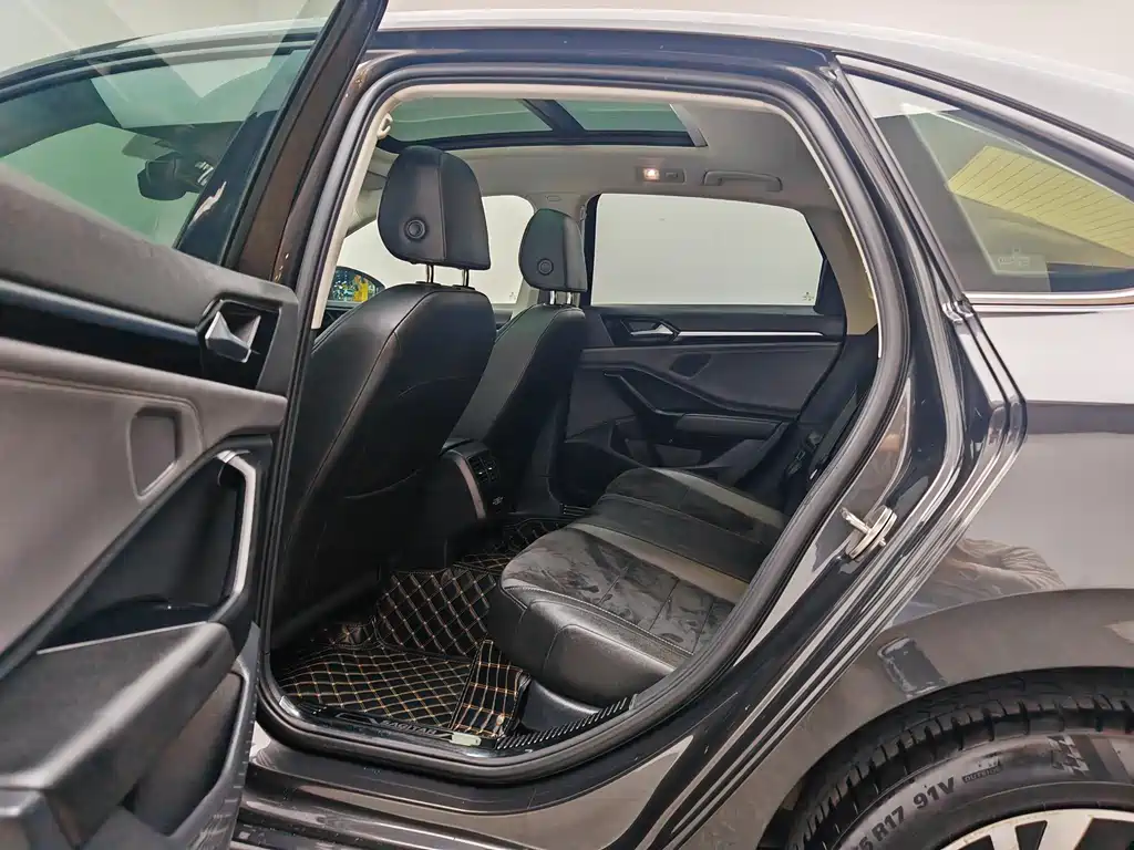 Sagitar 2019 280TSI DSG luxury model National VI купить на сайте DeffCars