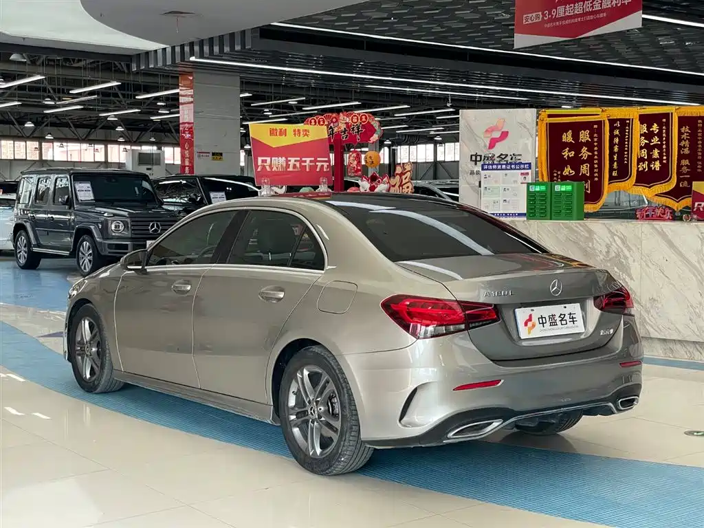 Mercedes-Benz A-Class 2020 facelift A 180 L sports sedan special configurations купить на сайте DeffCars