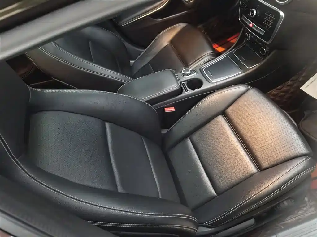 Mercedes-Benz GLA 2018 GLA 200 Fashion Model купить на сайте DeffCars