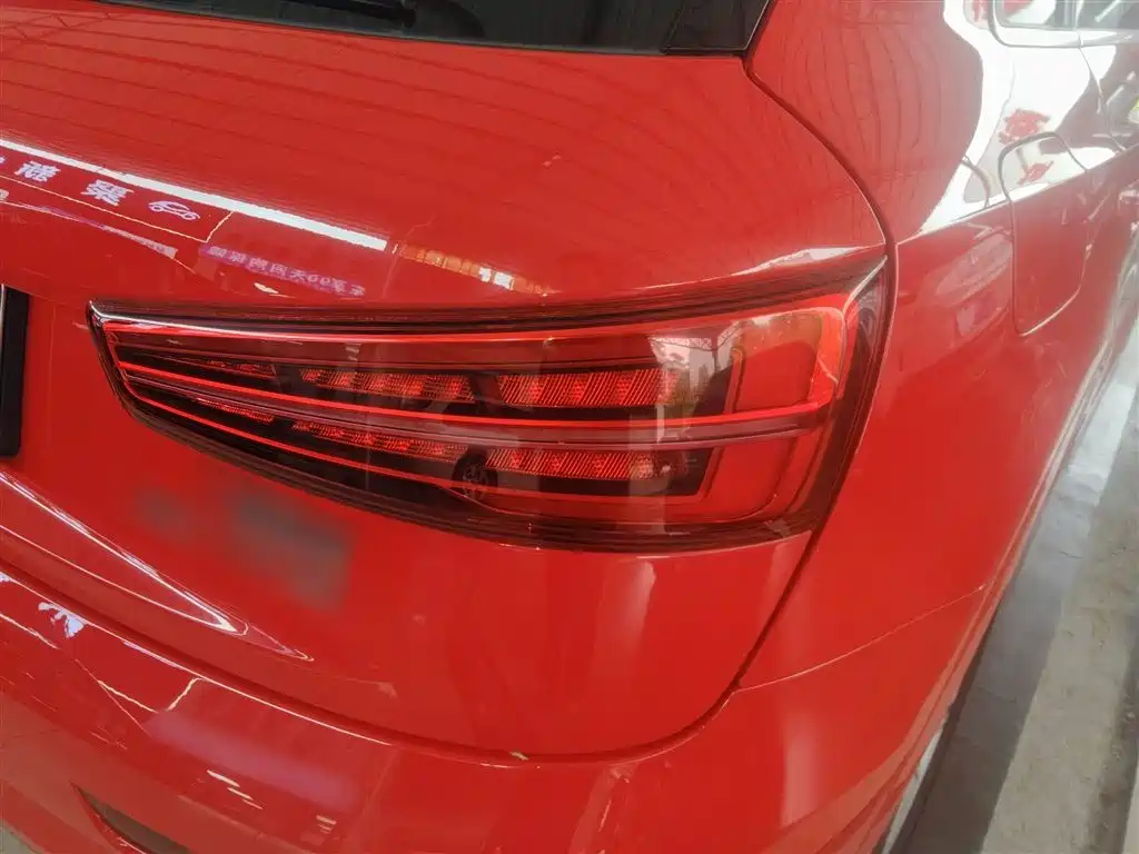 Audi Q3 2018 30th Anniversary Model 30 TFSI Fashion Model купить на сайте DeffCars