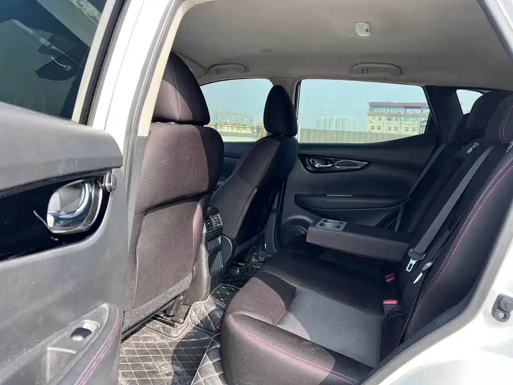 Qashqai 2019 2.0L CVT Smart Edition купить на сайте DeffCars