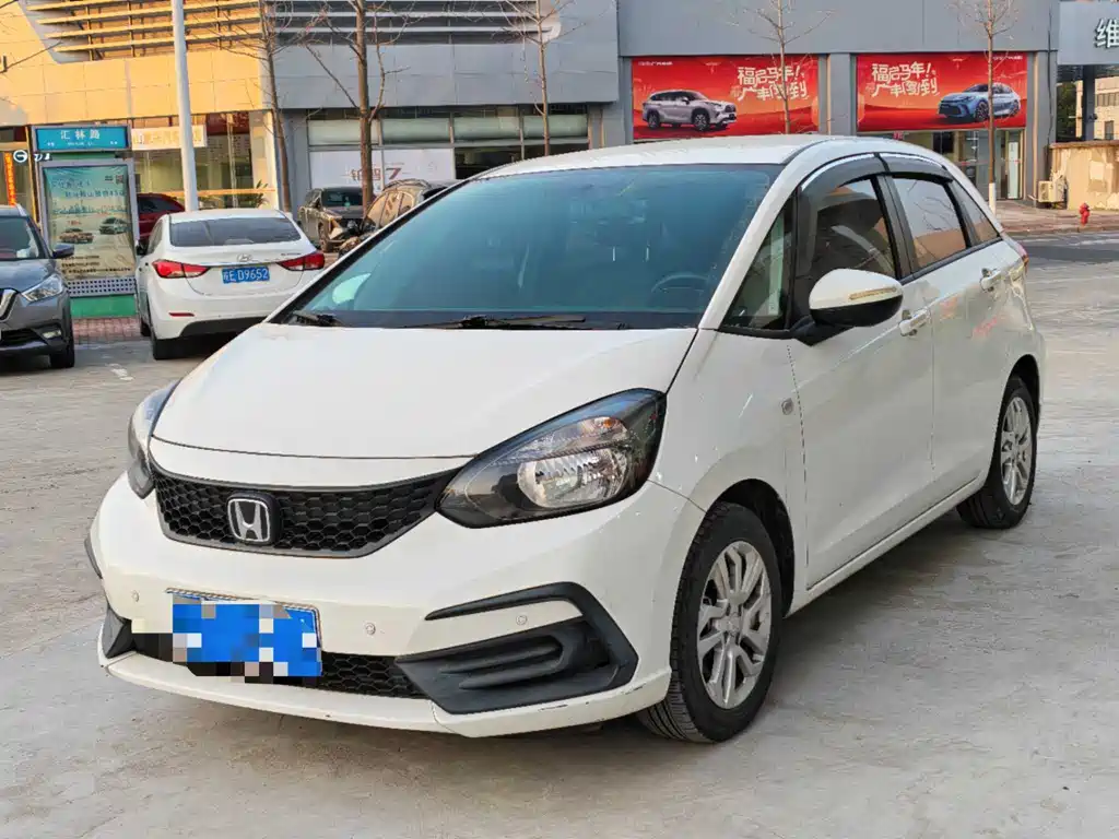 Fit 2021 1.5L CVT Trendy Edition купить на сайте DeffCars