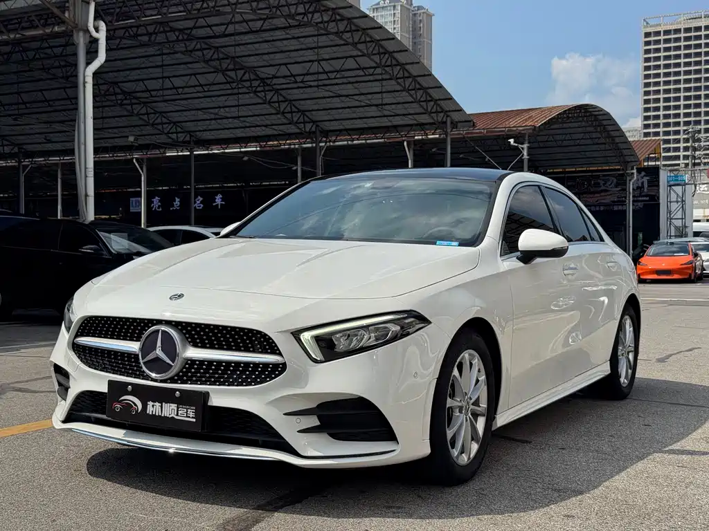 Mercedes-Benz A-Class 2020 Facelift A 200 L Sports Sedan Fashionable купить на сайте DeffCars