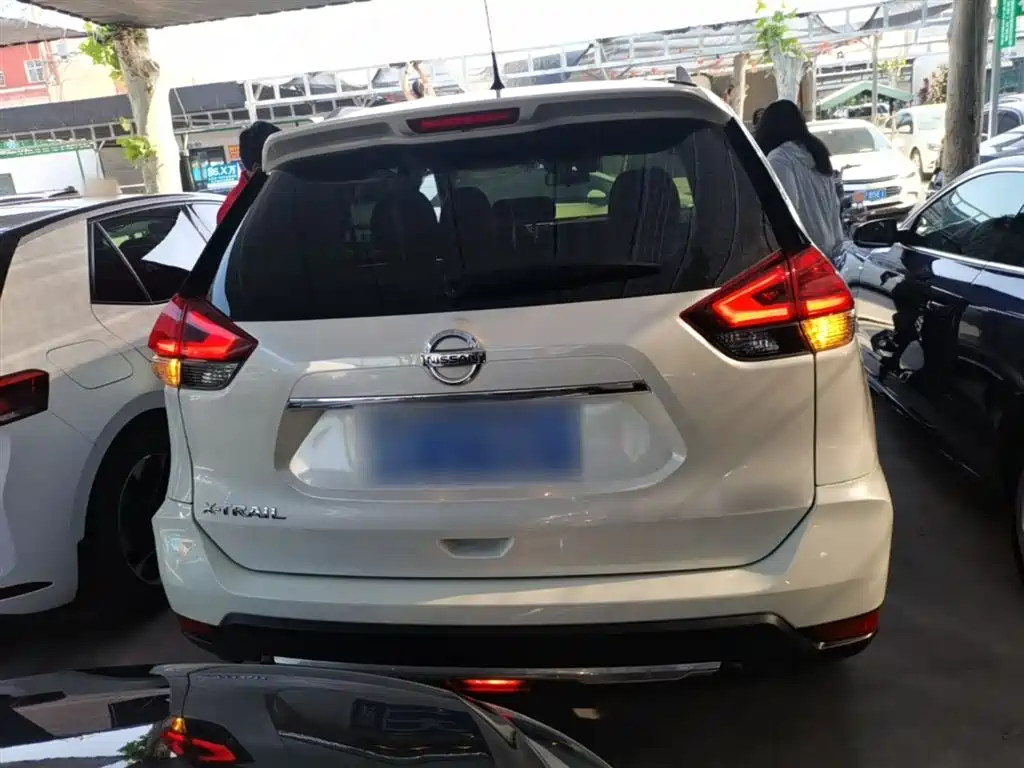 X-Trail 2021 2.0L CVT 2WD XL Premium Commemorative Edition купить на сайте DeffCars