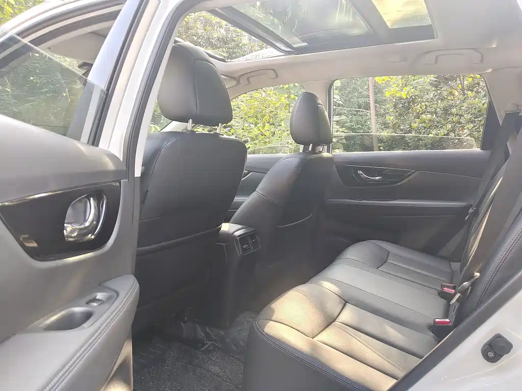 X-Trail 2022 facelift 2.0L 2WD Intelligent Link Premium Edition купить на сайте DeffCars
