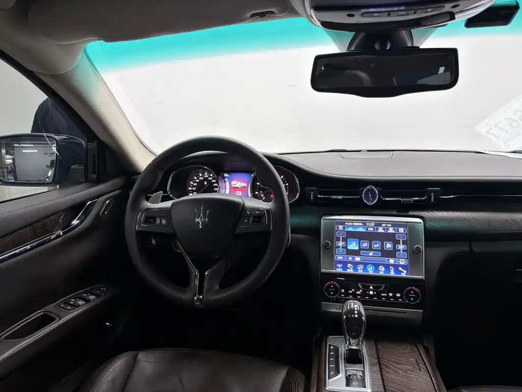 President 2013 3.0T Standard Edition купить на сайте DeffCars