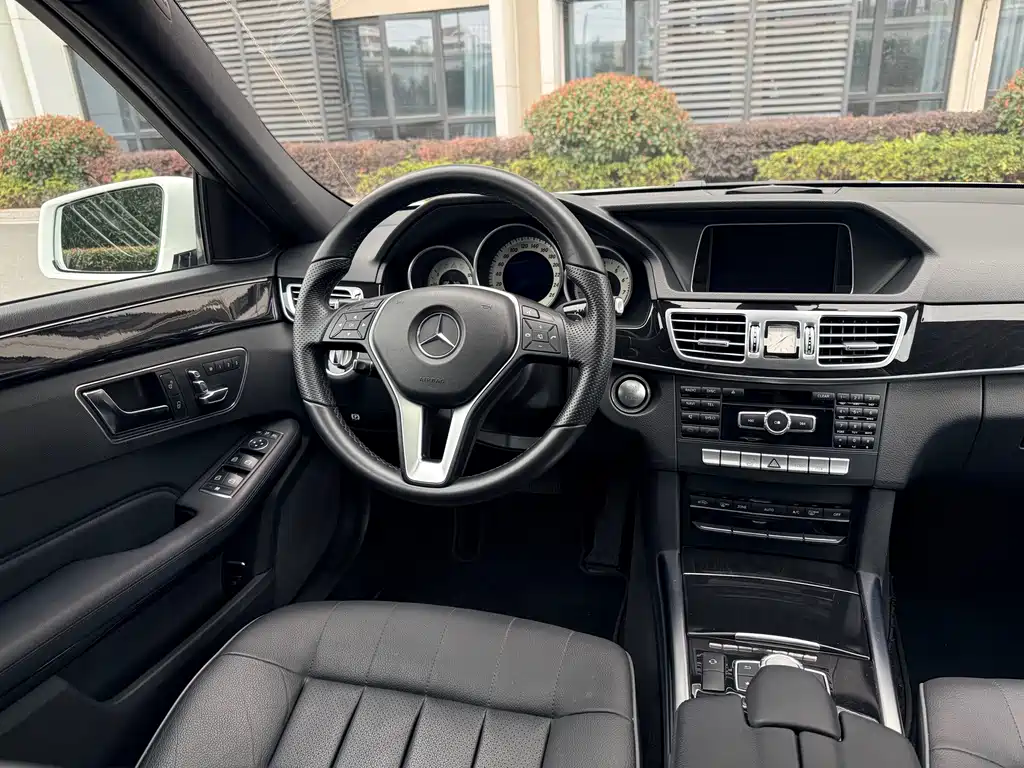 Mercedes-Benz E-Class 2015 E 260 L Sports купить на сайте DeffCars