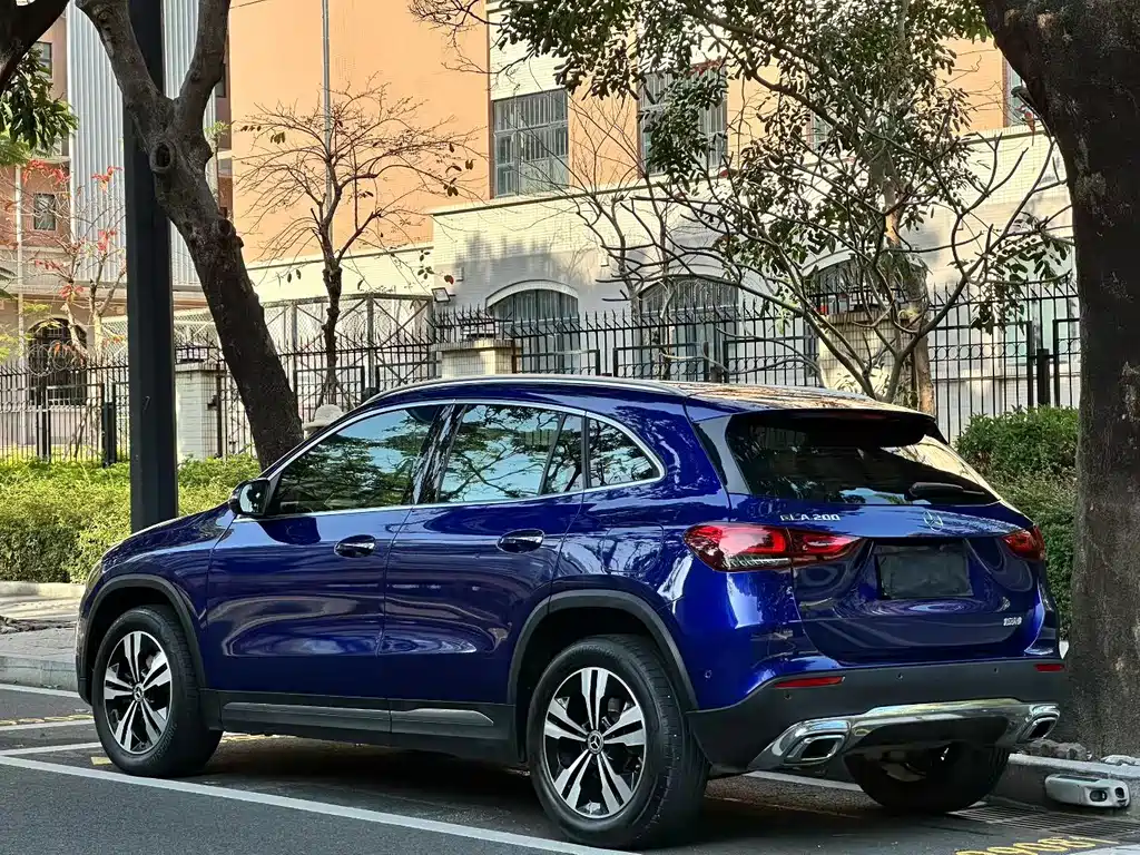 Mercedes-Benz GLA 2020 GLA 200 купить на сайте DeffCars