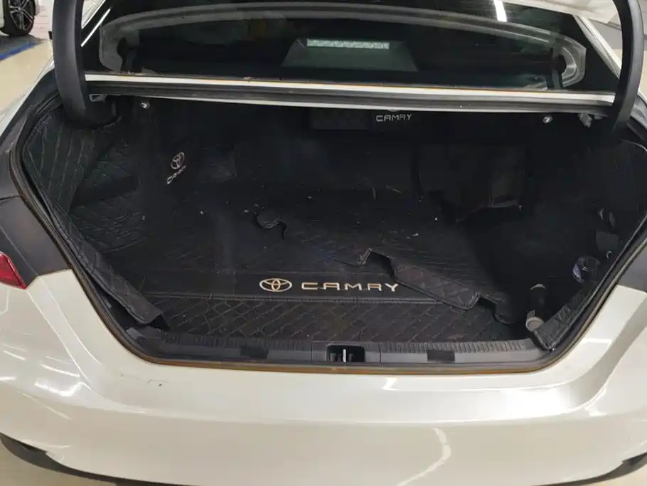 Camry 2023 2.0G Deluxe Edition купить на сайте DeffCars