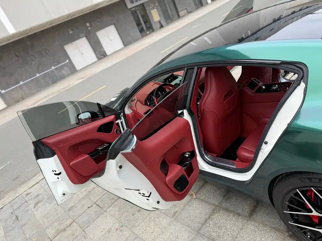 Rapide 2017 6.0L S купить на сайте DeffCars