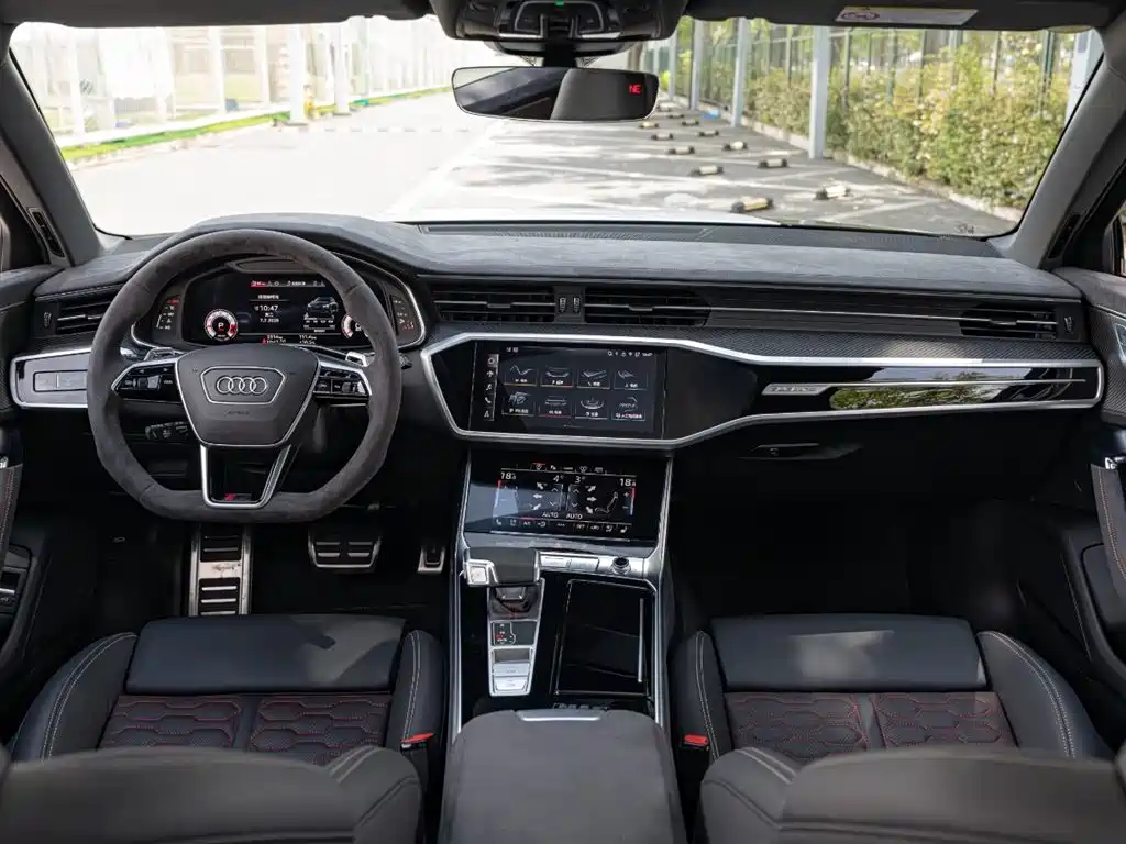Audi RS 6 2025 RS 6 Avant GT купить на сайте DeffCars