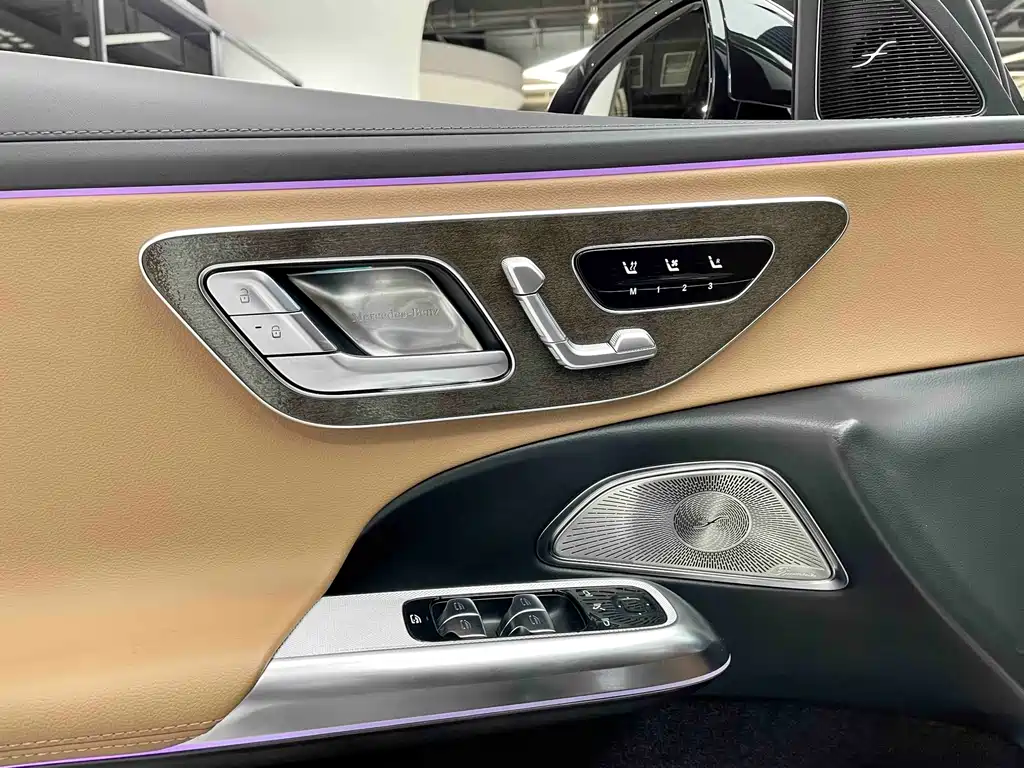 Mercedes-Benz E-Class 2025 E 300 L Luxury Model купить на сайте DeffCars