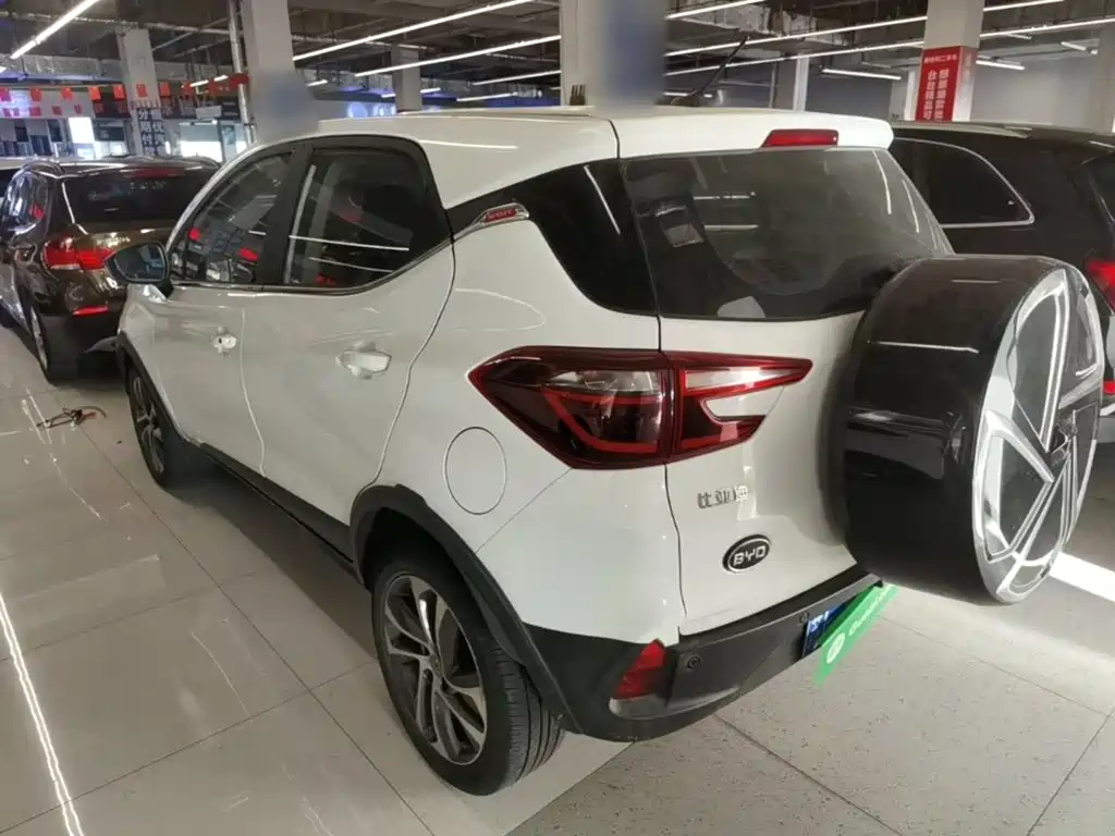 Yuan 2017 1.5L automatic cool interconnected model купить на сайте DeffCars
