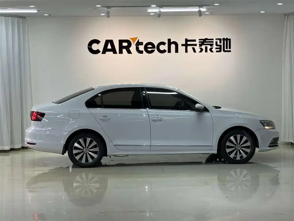 Sagitar 2018 1.6L automatic comfort model купить на сайте DeffCars