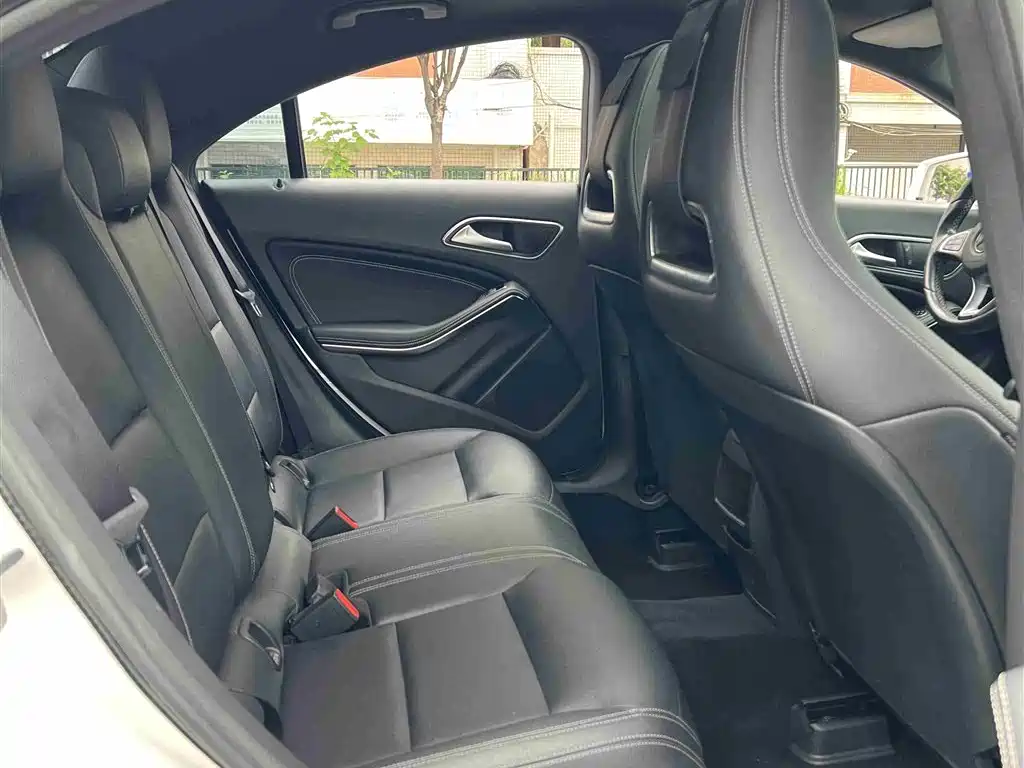 Mercedes-Benz CLA imported 2018 CLA 200 dynamic model купить на сайте DeffCars