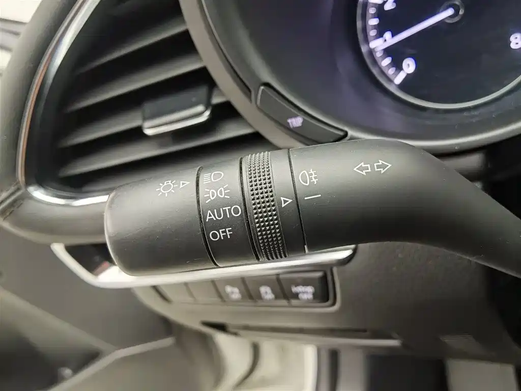 Mazda3 Angkesela 2021 2.0L automatic quality version купить на сайте DeffCars