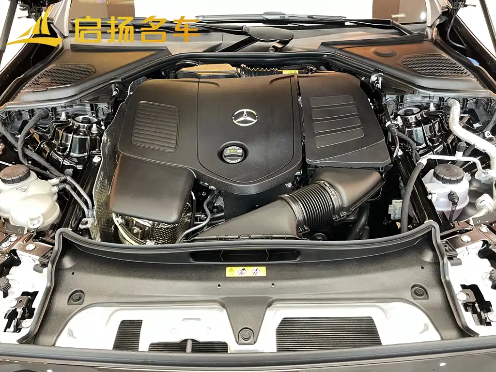 Mercedes-Benz E-Class 2025 E 300 L Luxury Model купить на сайте DeffCars