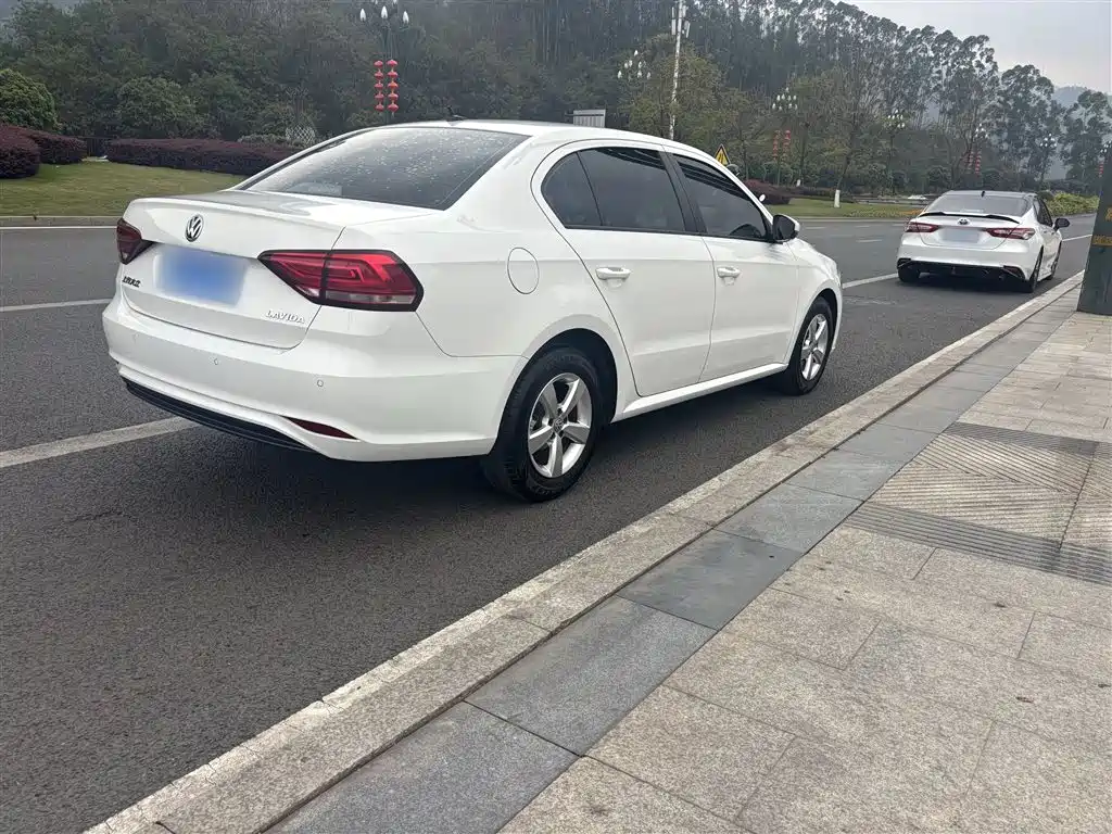 Lavida 2019 Lavida Qihang 1.5L Automatic Fashion Edition National VI купить на сайте DeffCars
