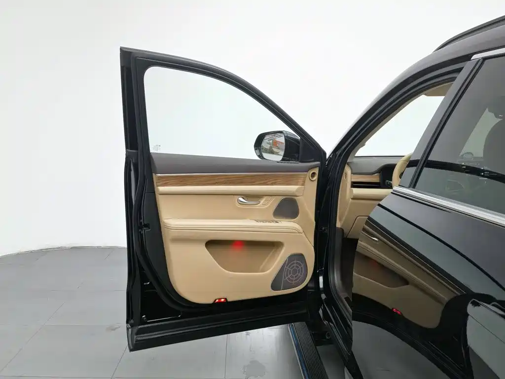 Wenjie M7 2024 1.5T Intelligent Driving Four-wheel Drive Pro Version 5 Seats купить на сайте DeffCars
