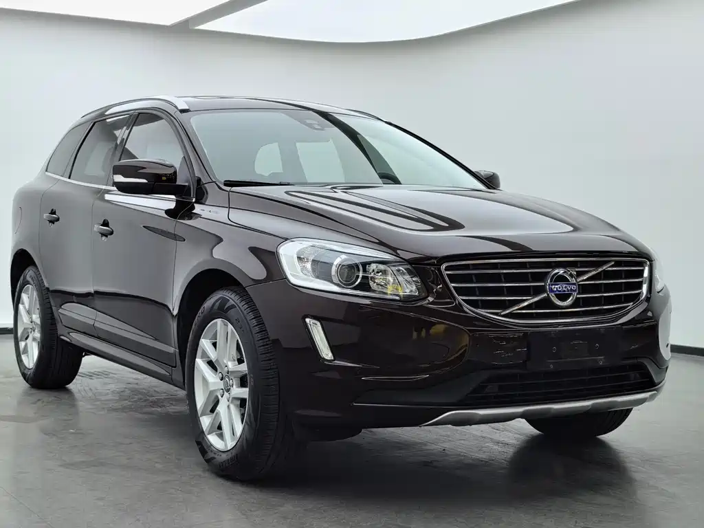 Volvo XC60 2017 T5 Zhijin upgraded version купить на сайте DeffCars