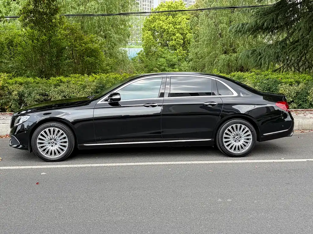 Mercedes-Benz E-Class 2020 E 300 L Fashion купить на сайте DeffCars