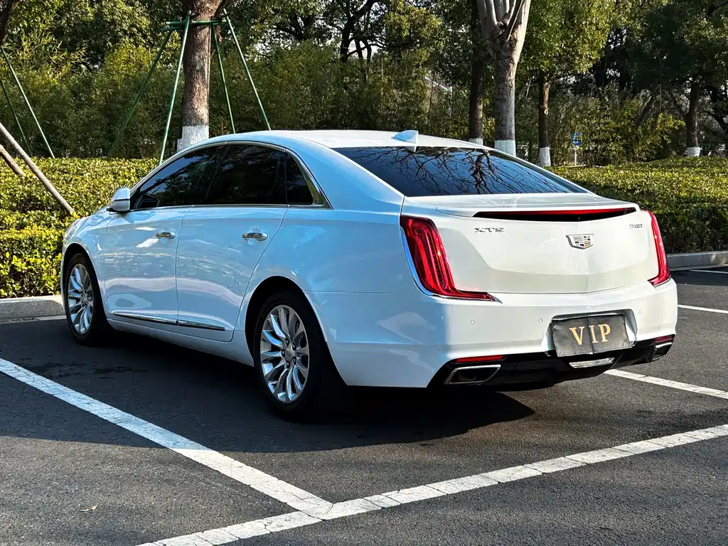 Cadillac XTS 2018 28T Technology купить на сайте DeffCars