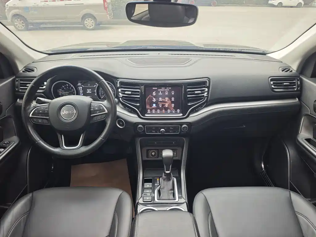 Commander 2018 2.0T 2WD Premium Edition National V купить на сайте DeffCars